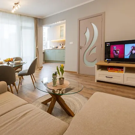 アパート Happy Lazur