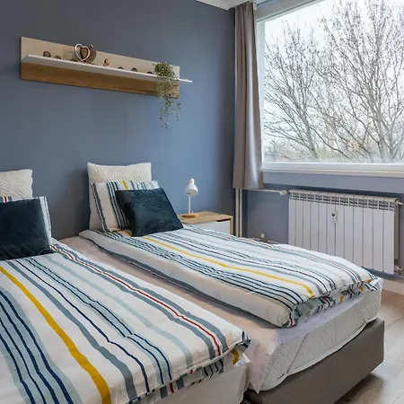 Happy Lazur * ブルガス