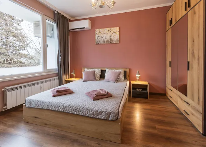 Happy Lazur アパート ブルガス