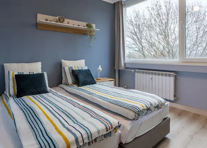 Happy Lazur * בורגאס